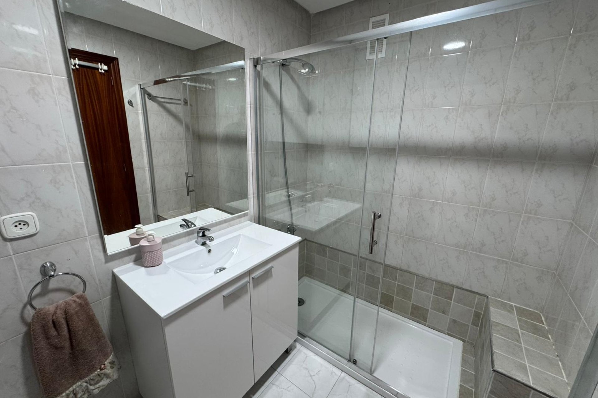 Bestaande bouw - Apartamento -
San Miguel de Salinas
