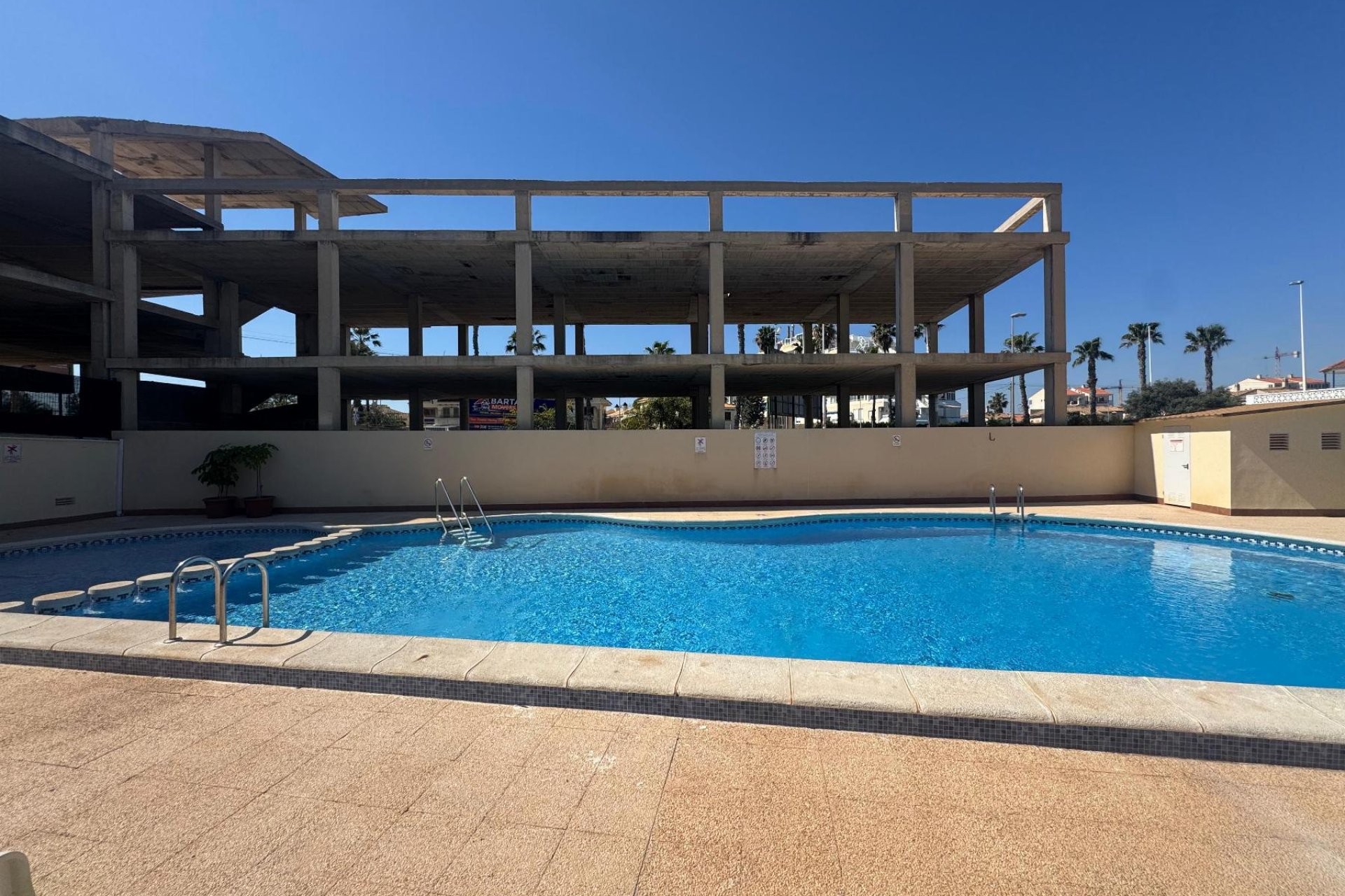 Bestaande bouw - Apartamento -
Torrevieja - La Mata