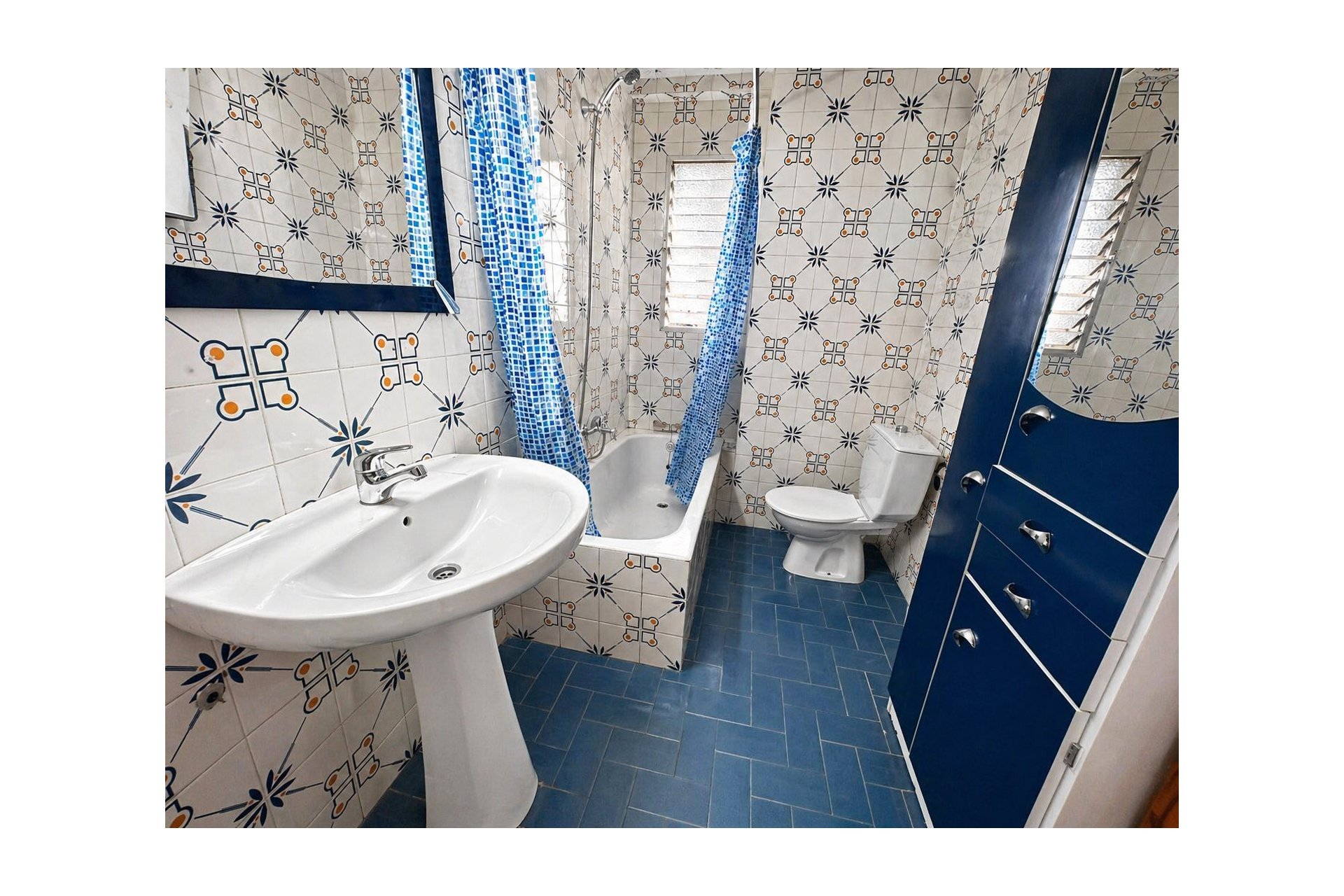 Bestaande bouw - Apartamento -
Torrevieja - La Mata