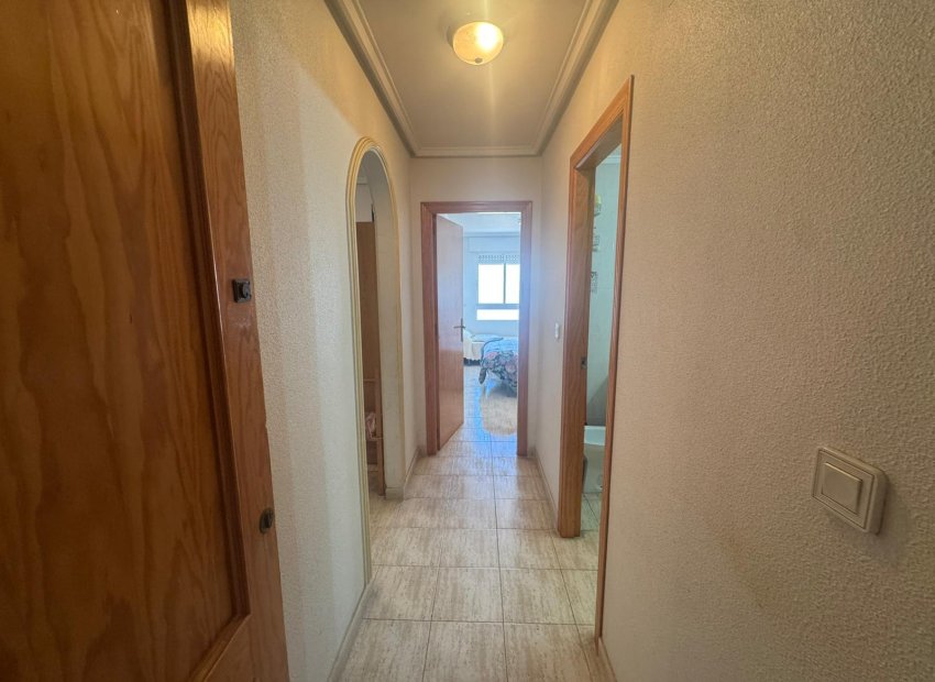 Bestaande bouw - Apartamento -
Torrevieja - Playa del Acequión
