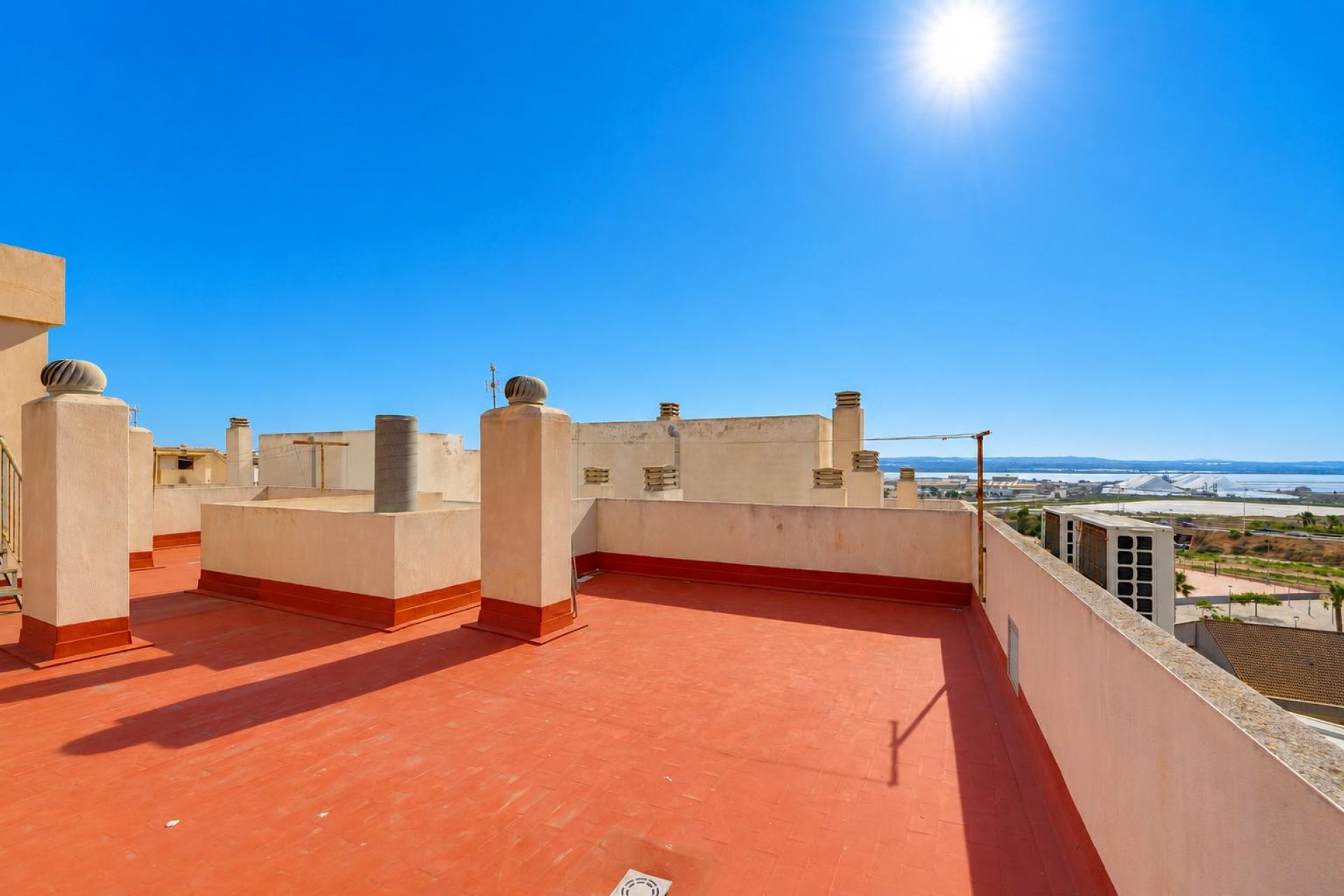 Bestaande bouw - Apartamento -
Torrevieja - Playa del Acequión
