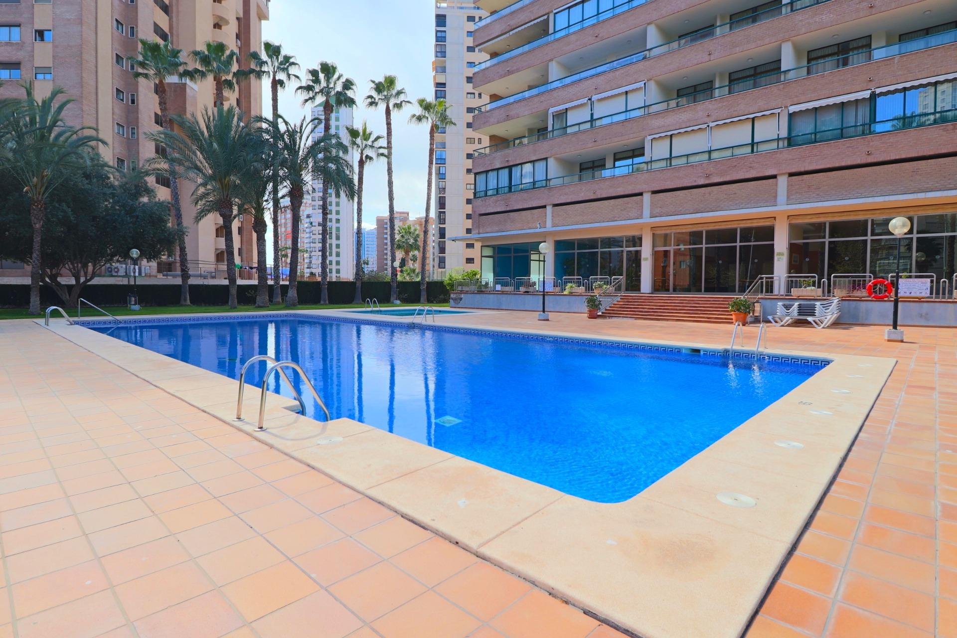 Bestaande bouw - Appartement -
Benidorm - Levante