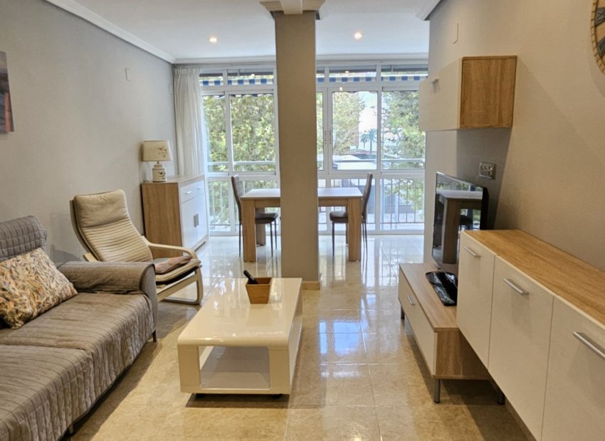 Bestaande bouw - Appartement -
Benidorm - Levante