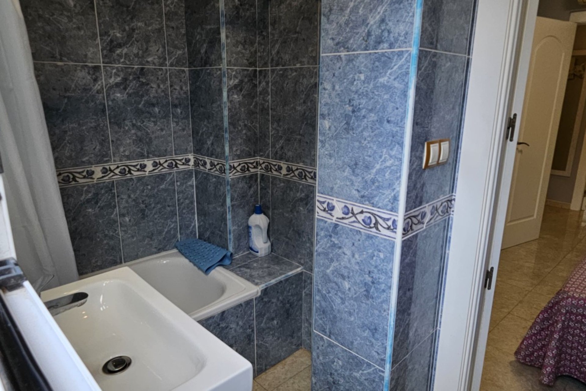 Bestaande bouw - Appartement -
Benidorm - Levante