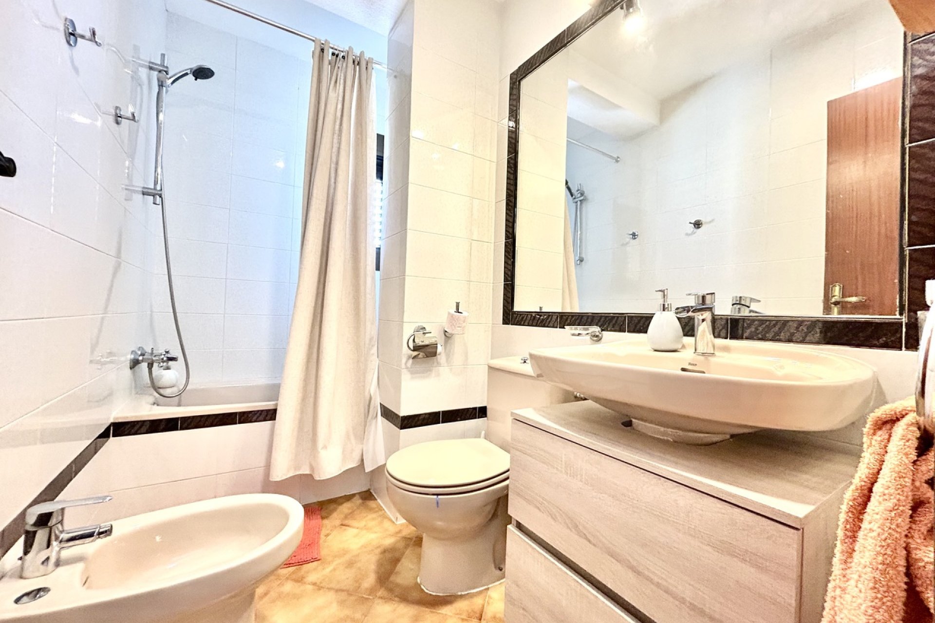 Bestaande bouw - Appartement -
Cabo Roig