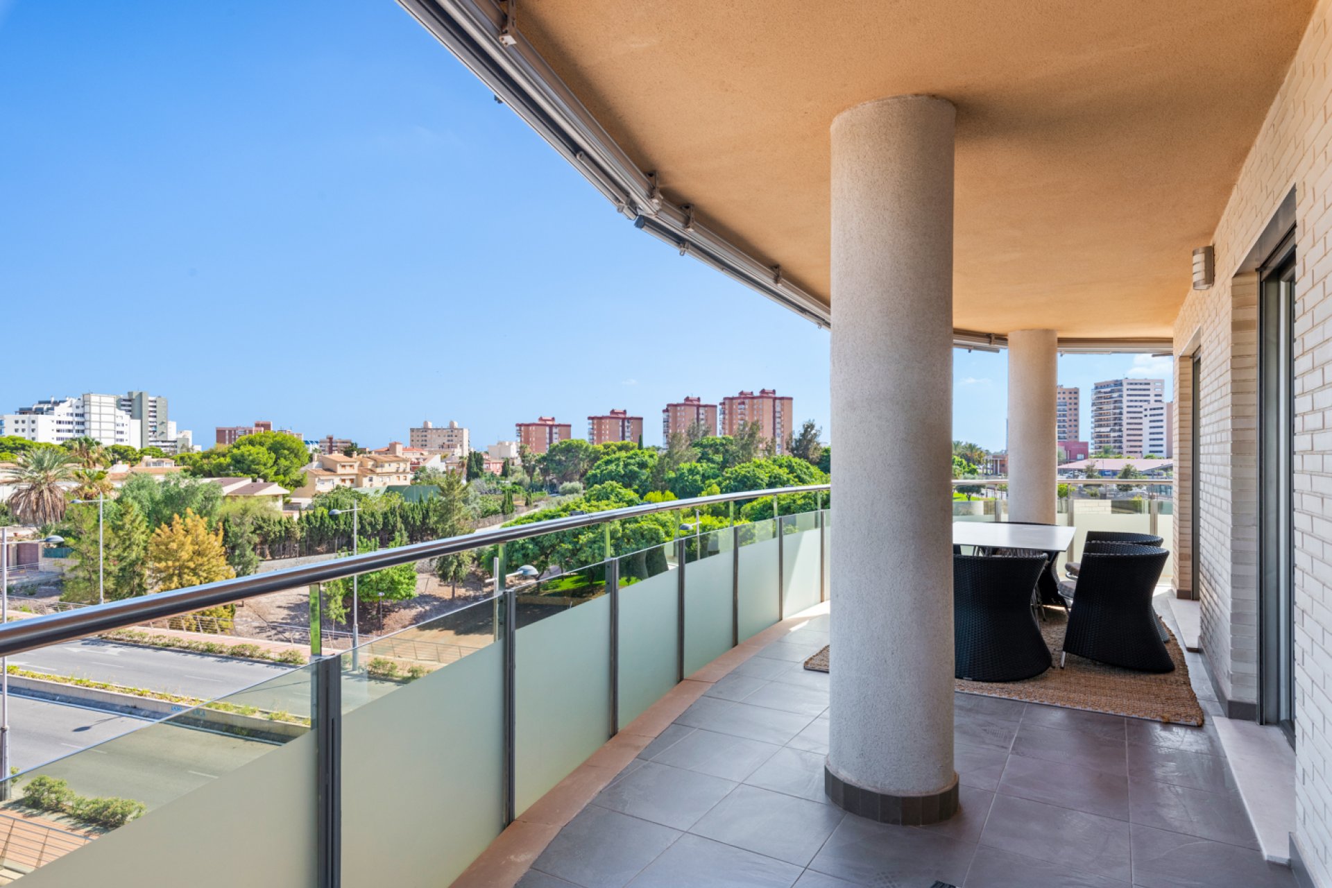 Bestaande bouw - Appartement -
El Campello - El Amerador