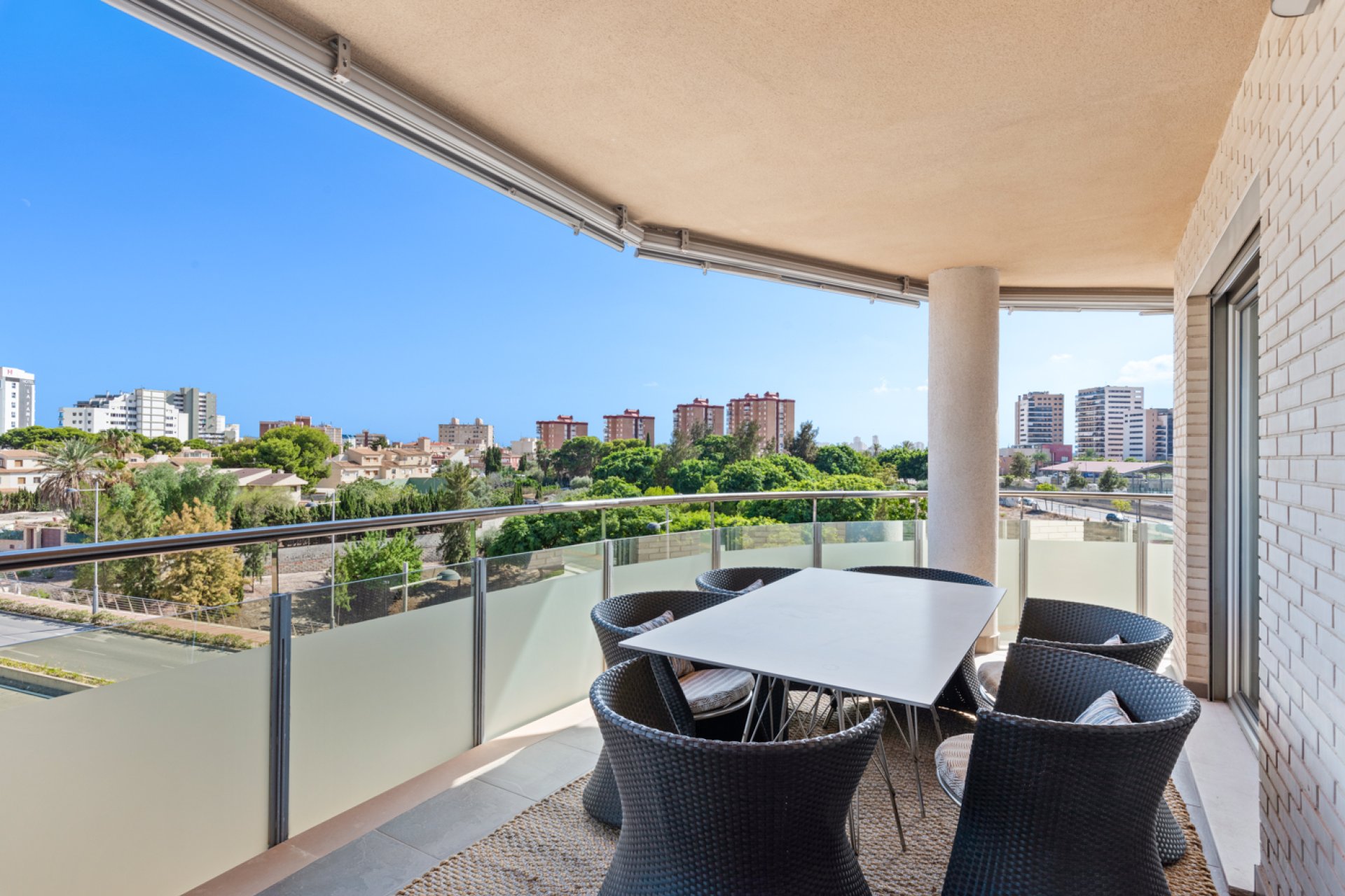 Bestaande bouw - Appartement -
El Campello - El Amerador