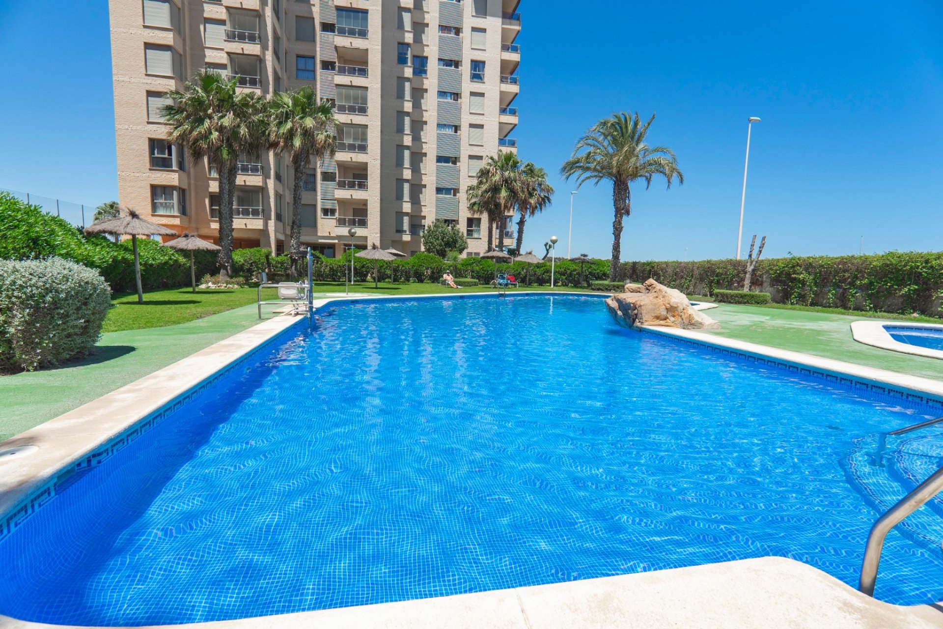 Bestaande bouw - Appartement -
Guardamar del Segura - Puerto Deportivo