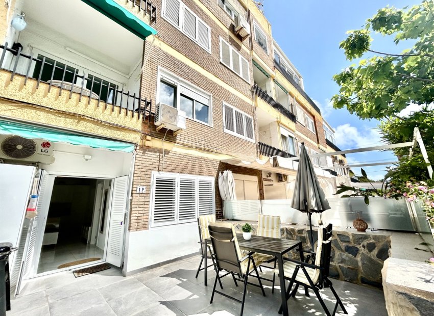 Bestaande bouw - Appartement -
Orihuela Costa - La Zenia