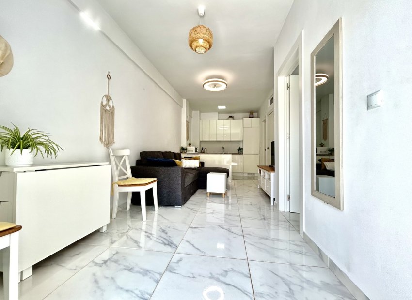 Bestaande bouw - Appartement -
Orihuela Costa - La Zenia