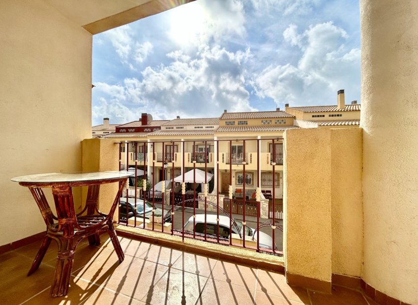 Bestaande bouw - Appartement -
Orihuela Costa - La Zenia