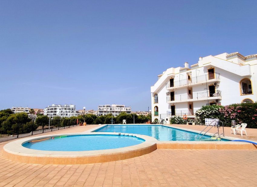 Bestaande bouw - Appartement -
Orihuela Costa - La Zenia