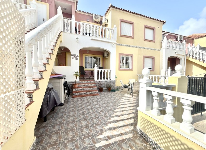 Bestaande bouw - Appartement -
Orihuela Costa - La Zenia