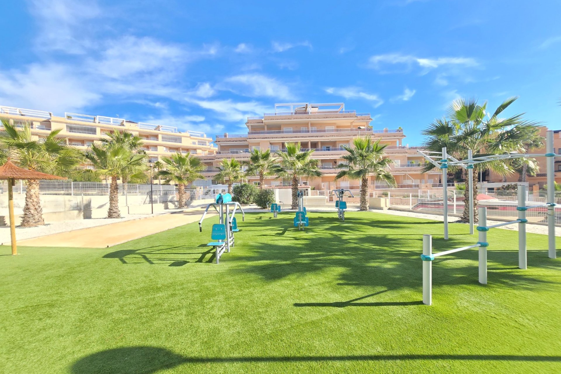 Bestaande bouw - Appartement -
Orihuela Costa * - Villamartín *
