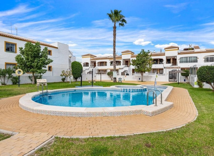Bestaande bouw - Appartement -
Orihuela - Entre Naranjos Vistabella