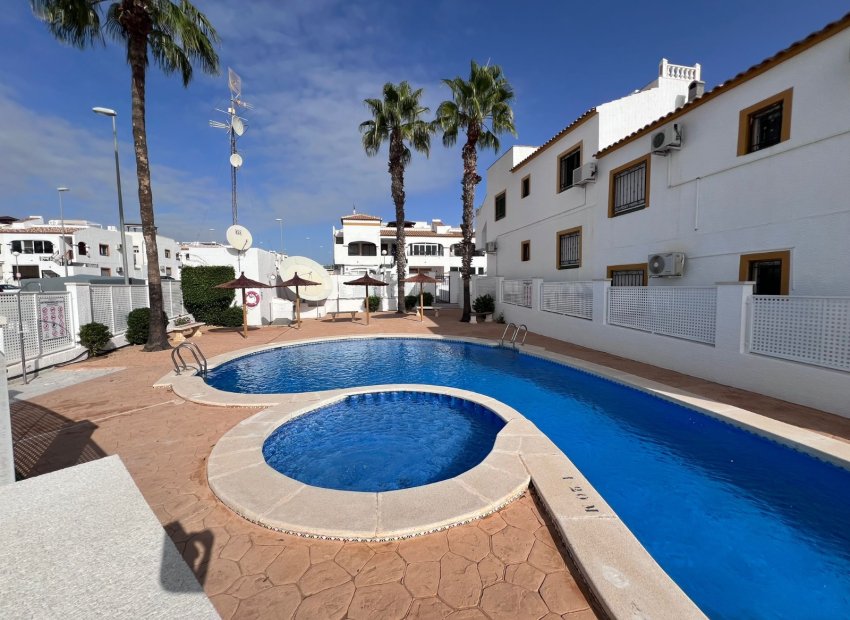 Bestaande bouw - Appartement -
Orihuela - Entre Naranjos Vistabella