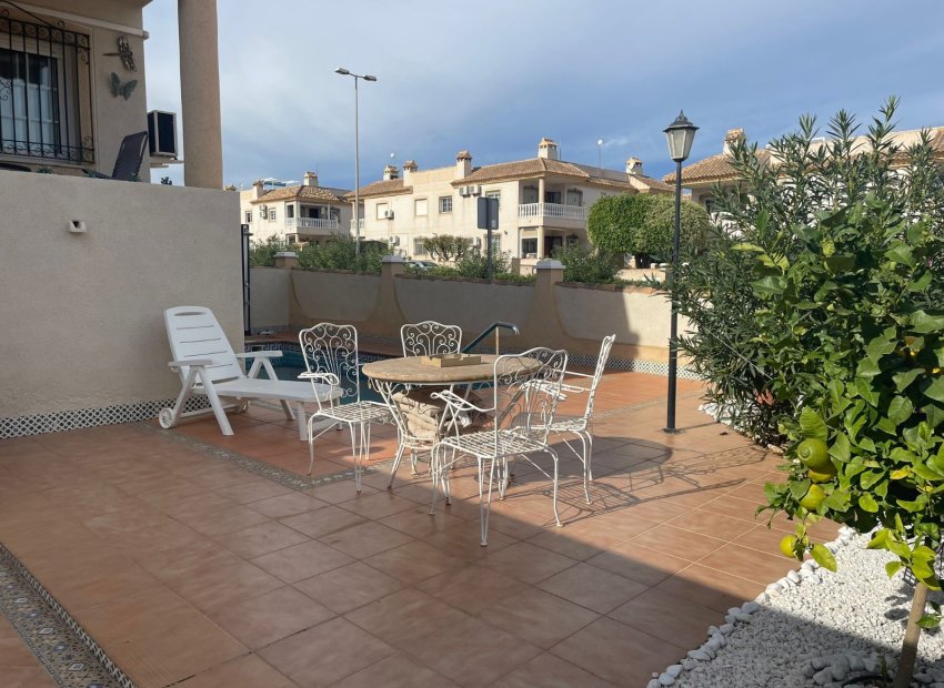 Bestaande bouw - Appartement -
Orihuela - Villamartín