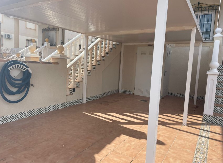 Bestaande bouw - Appartement -
Orihuela - Villamartín