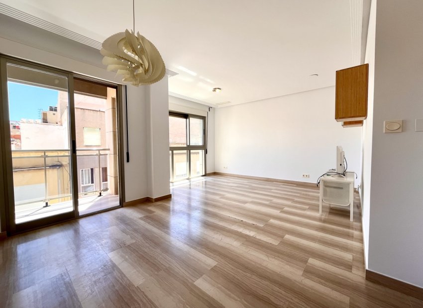 Bestaande bouw - Appartement -
Santa Pola