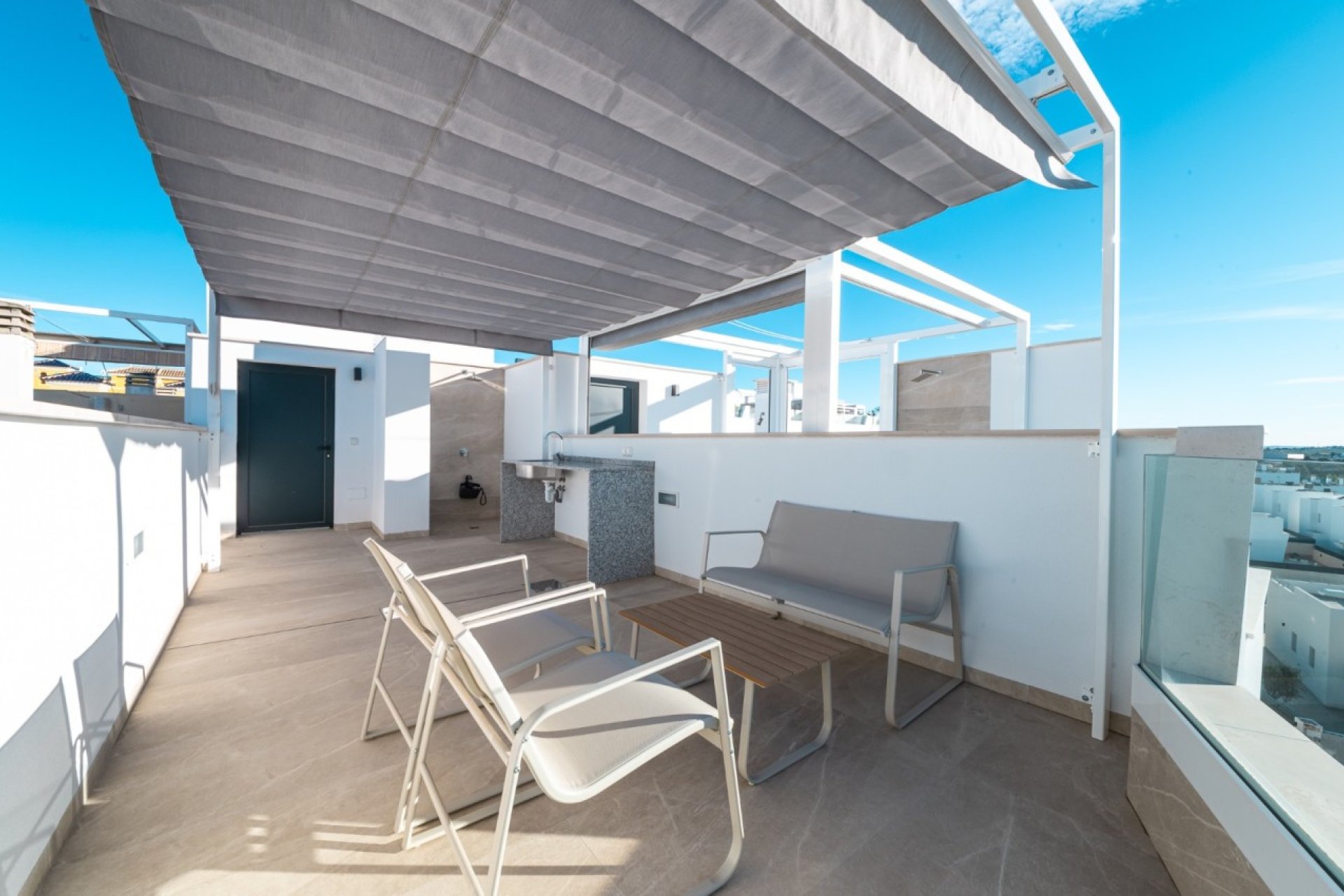 Bestaande bouw - Appartement - Top Floor -
Benijofar