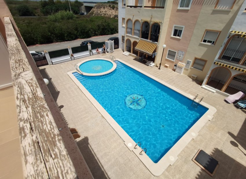 Bestaande bouw - Appartement -
Torrevieja - Center