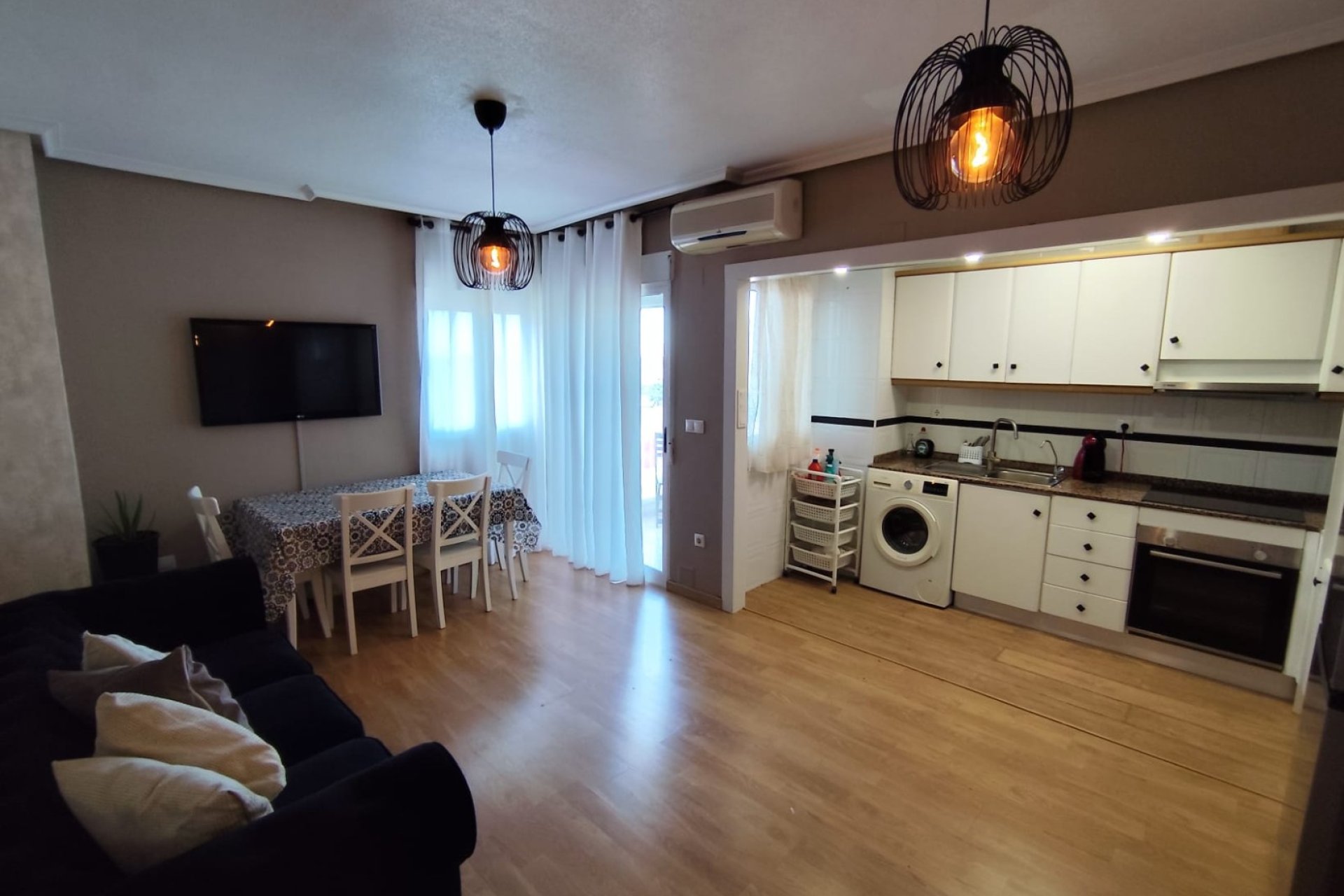 Bestaande bouw - Appartement -
Torrevieja - Center