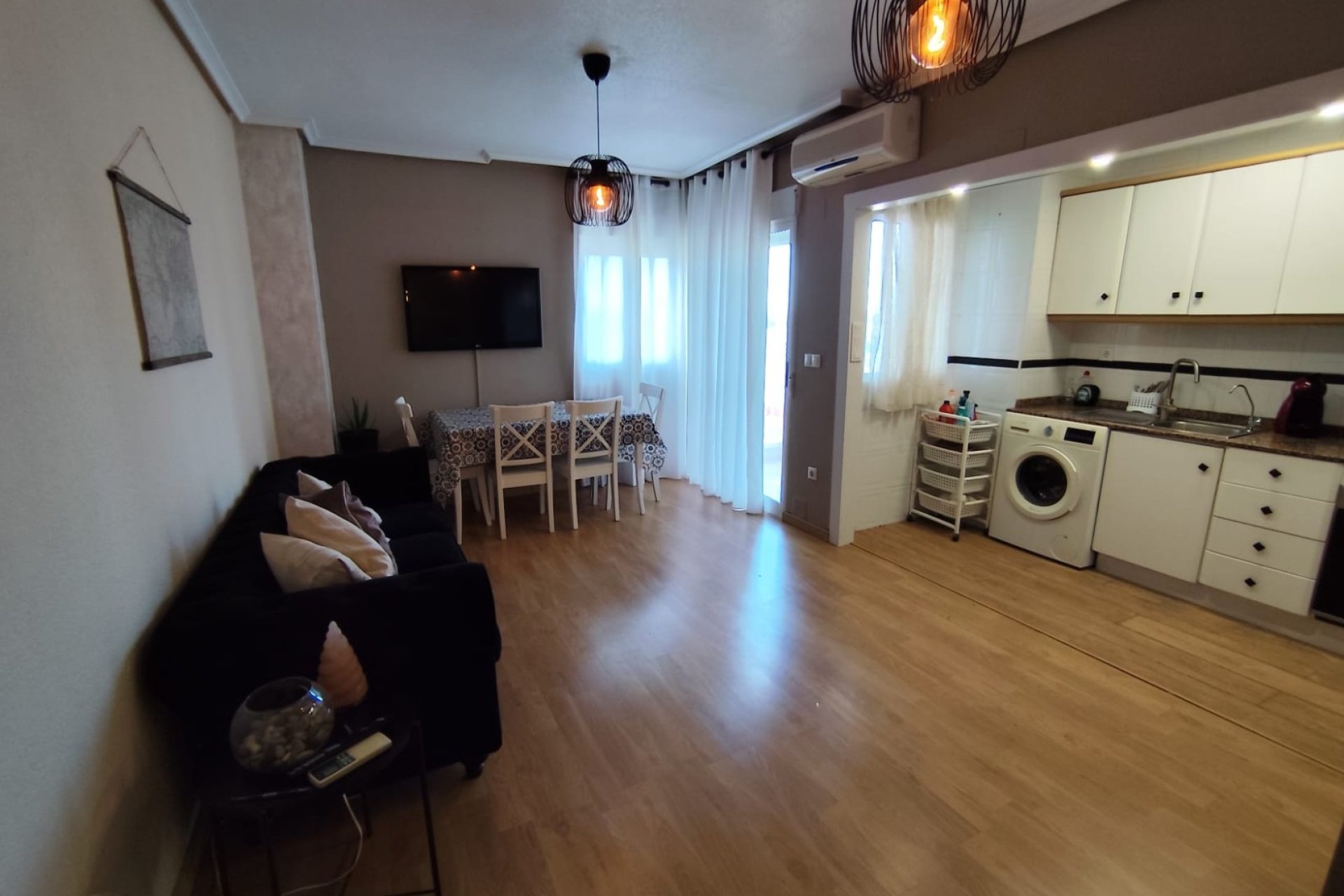 Bestaande bouw - Appartement -
Torrevieja - Center