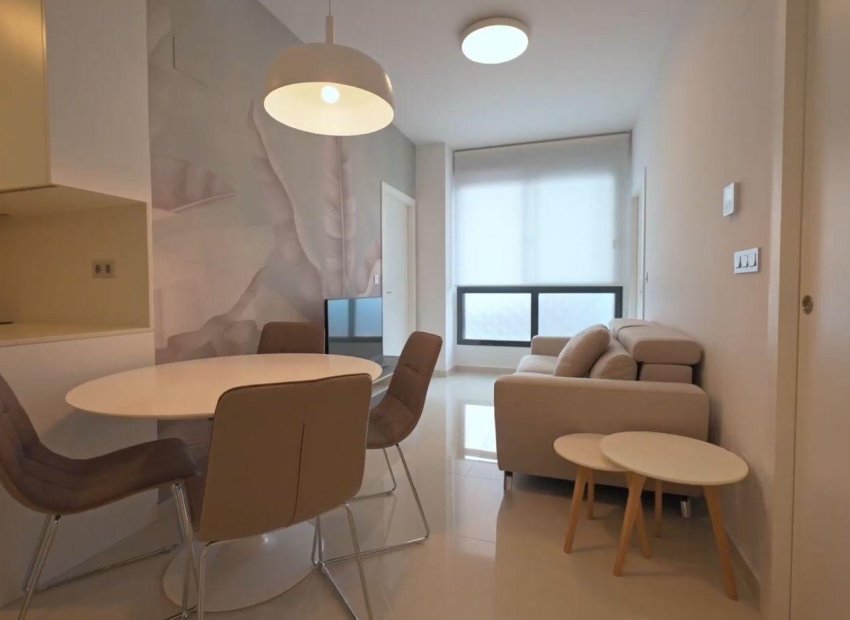 Bestaande bouw - Appartement -
Torrevieja - Center