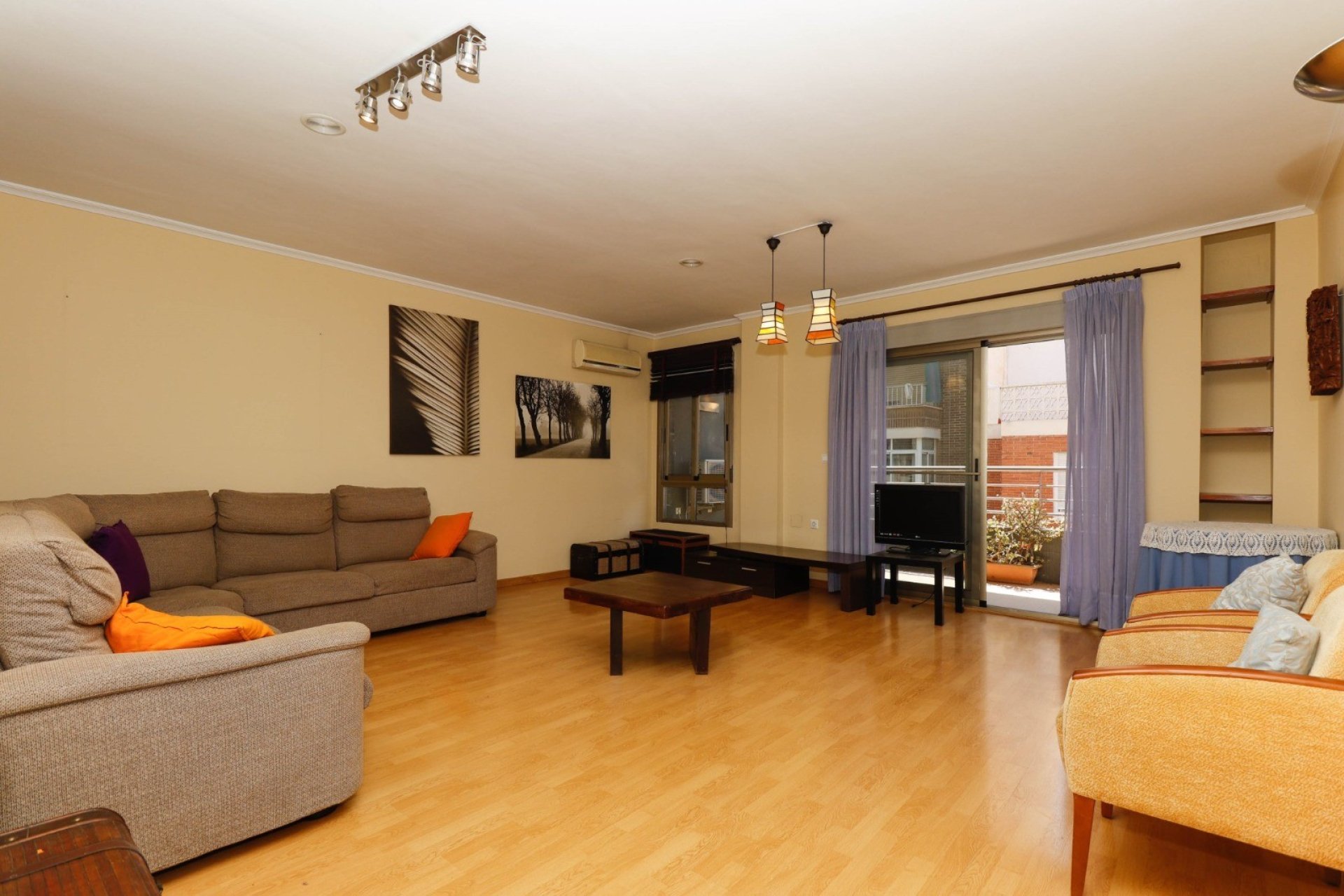 Bestaande bouw - Appartement -
Torrevieja - Center