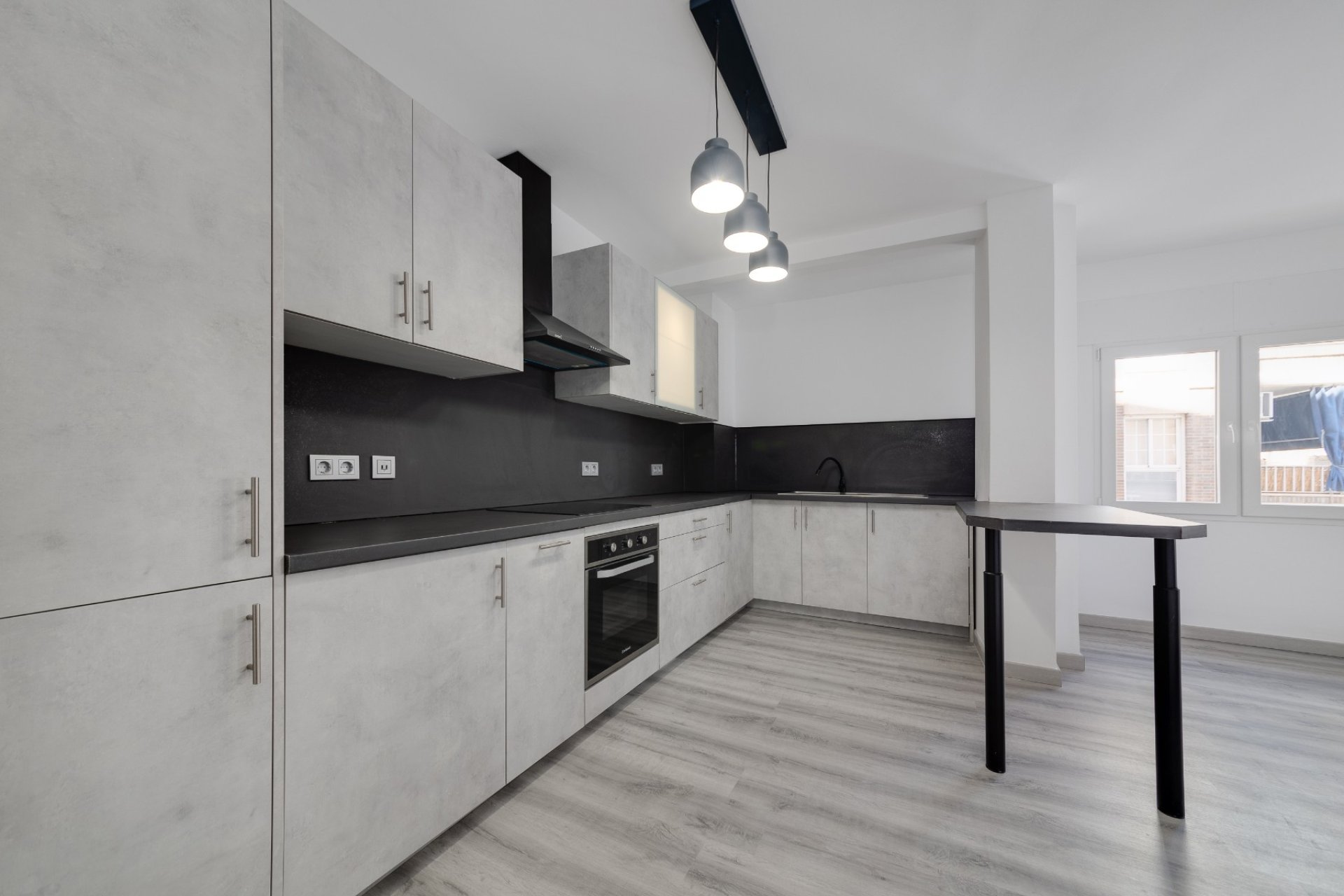 Bestaande bouw - Appartement -
Torrevieja - Center