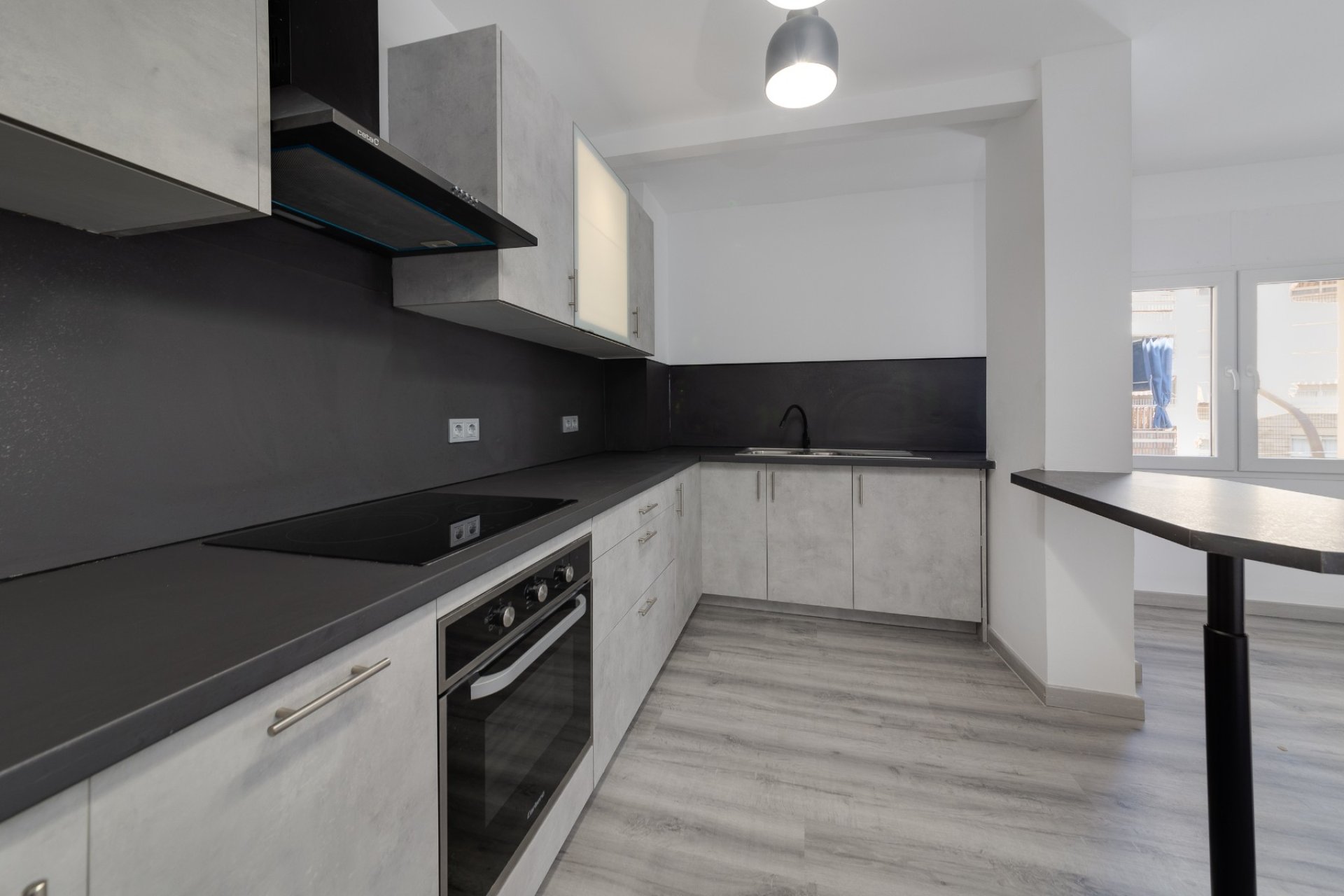 Bestaande bouw - Appartement -
Torrevieja - Center