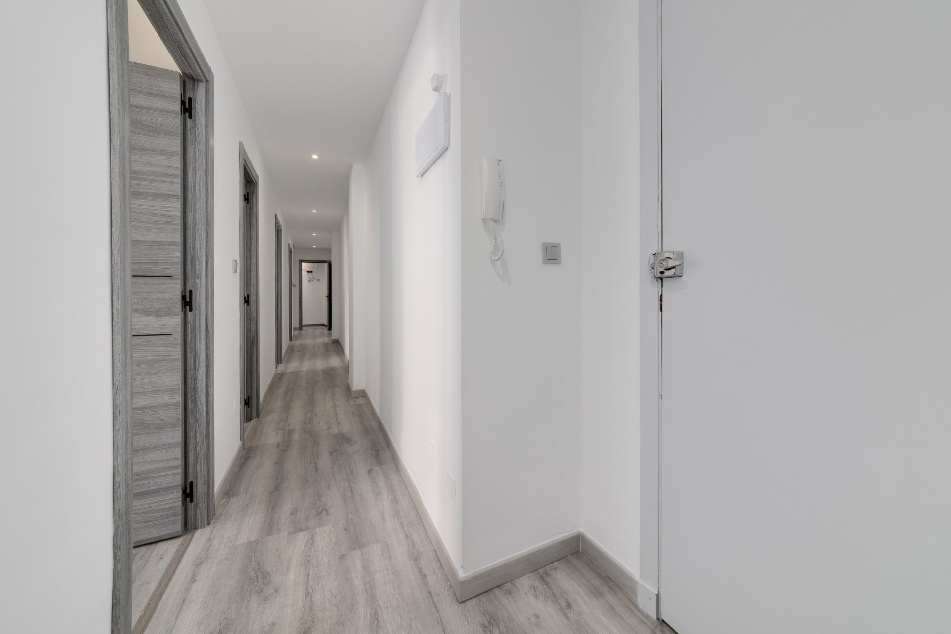 Bestaande bouw - Appartement -
Torrevieja - Center