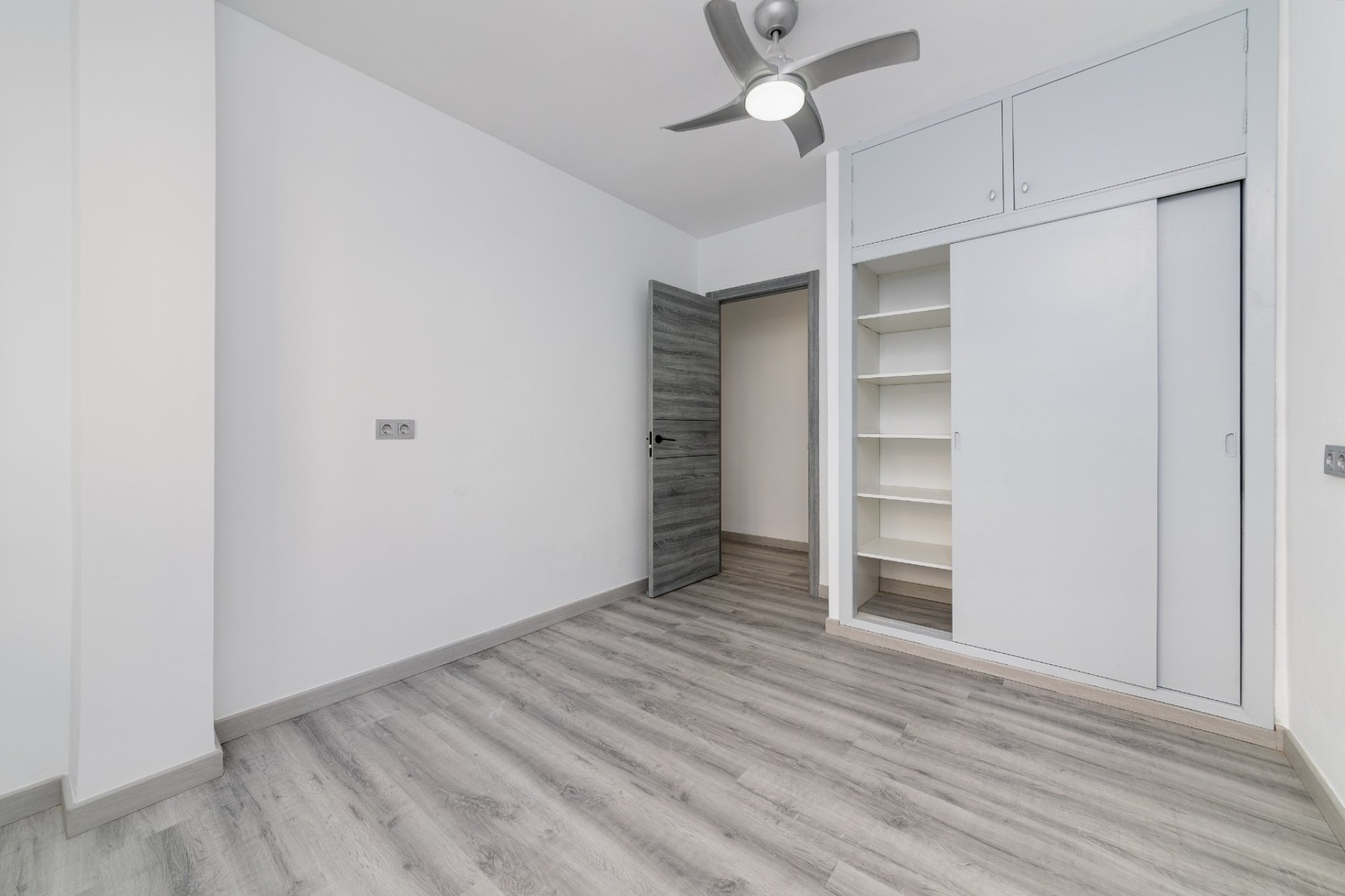 Bestaande bouw - Appartement -
Torrevieja - Center