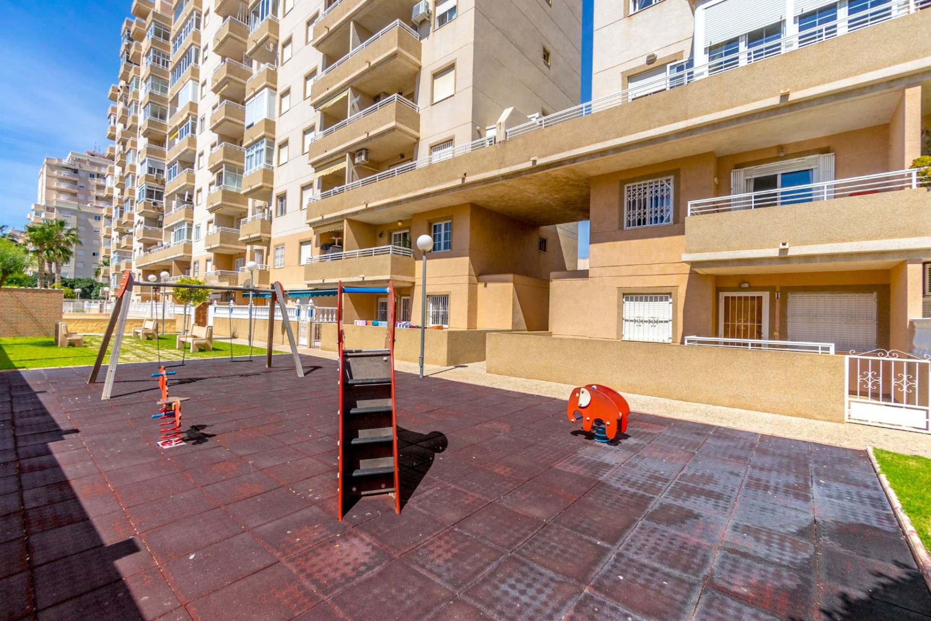 Bestaande bouw - Appartement -
Torrevieja - Centro