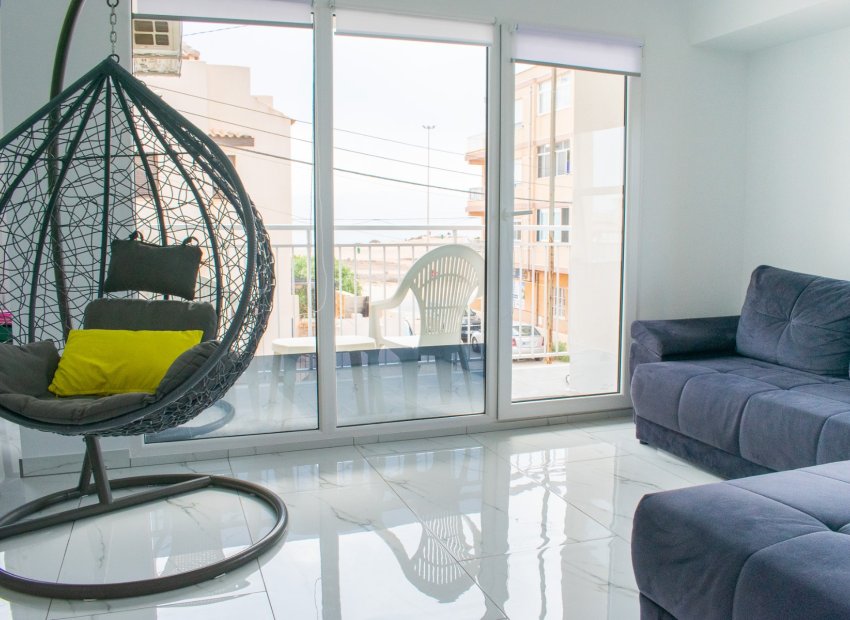 Bestaande bouw - Appartement -
Torrevieja - Los Frutales