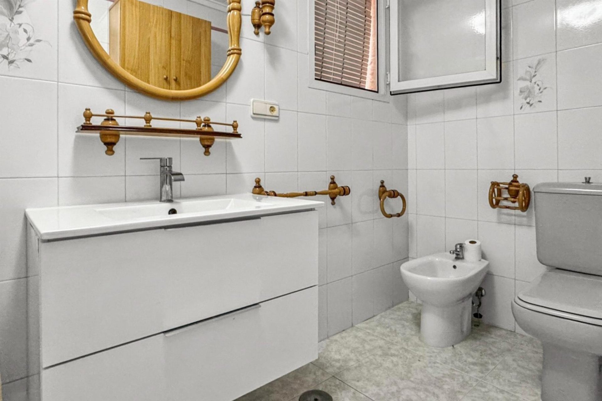 Bestaande bouw - Appartement -
Torrevieja - Playa de los Locos