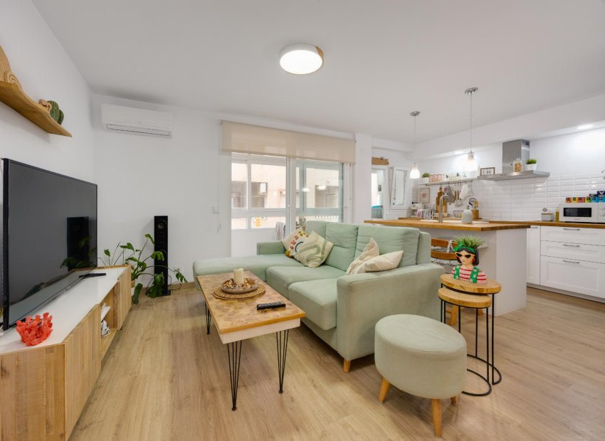 Bestaande bouw - Appartement -
Torrevieja - playa de los naufragos