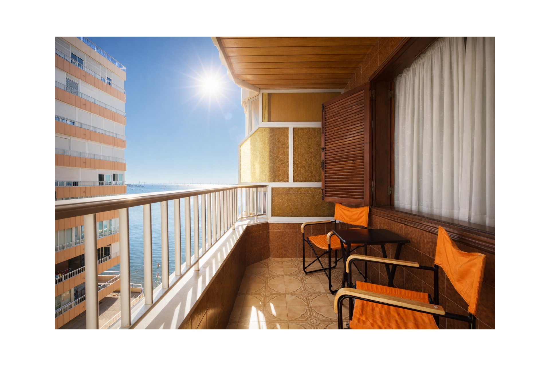 Bestaande bouw - Appartement -
Torrevieja - Playa del Acequión