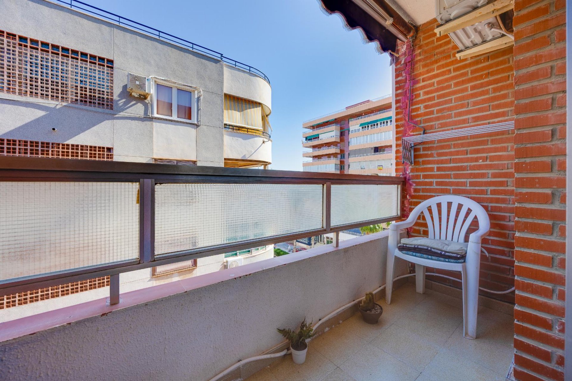 Bestaande bouw - Appartement -
Torrevieja - Playa del Acequión