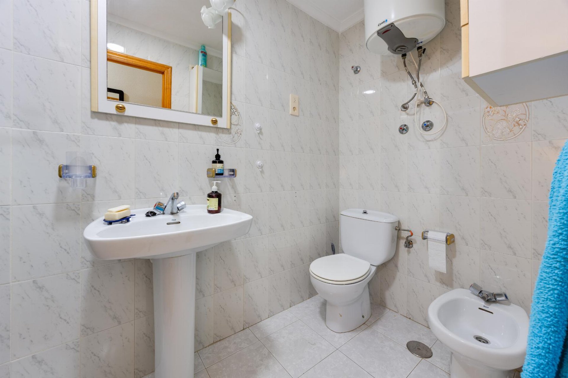 Bestaande bouw - Appartement -
Torrevieja - Playa del Cura