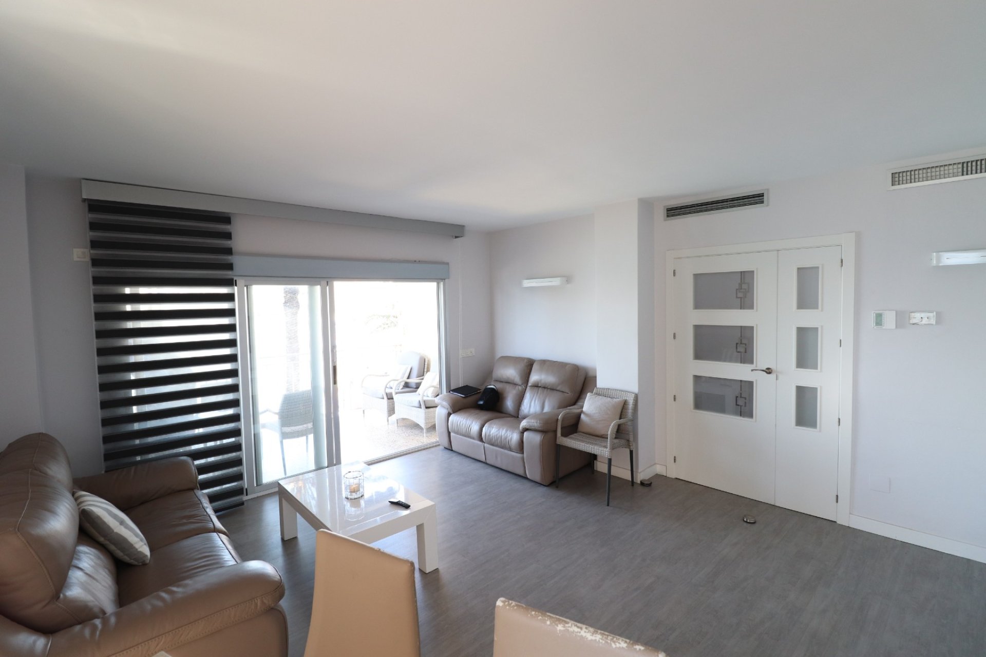 Bestaande bouw - Appartement -
Torrevieja - Playa del Cura