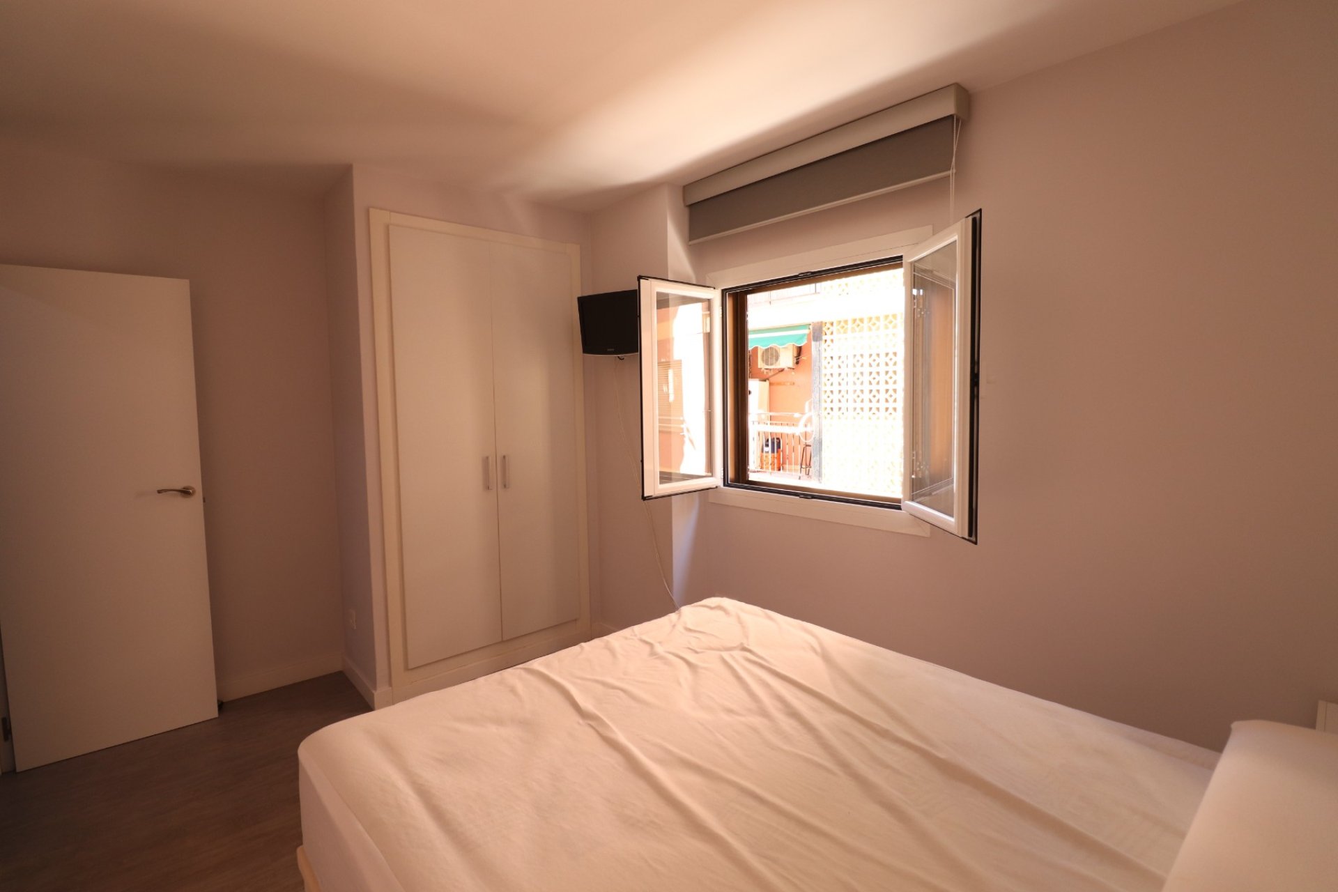 Bestaande bouw - Appartement -
Torrevieja - Playa del Cura