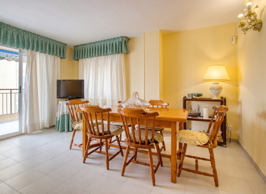 Bestaande bouw - Appartement -
Torrevieja - Playa del Cura