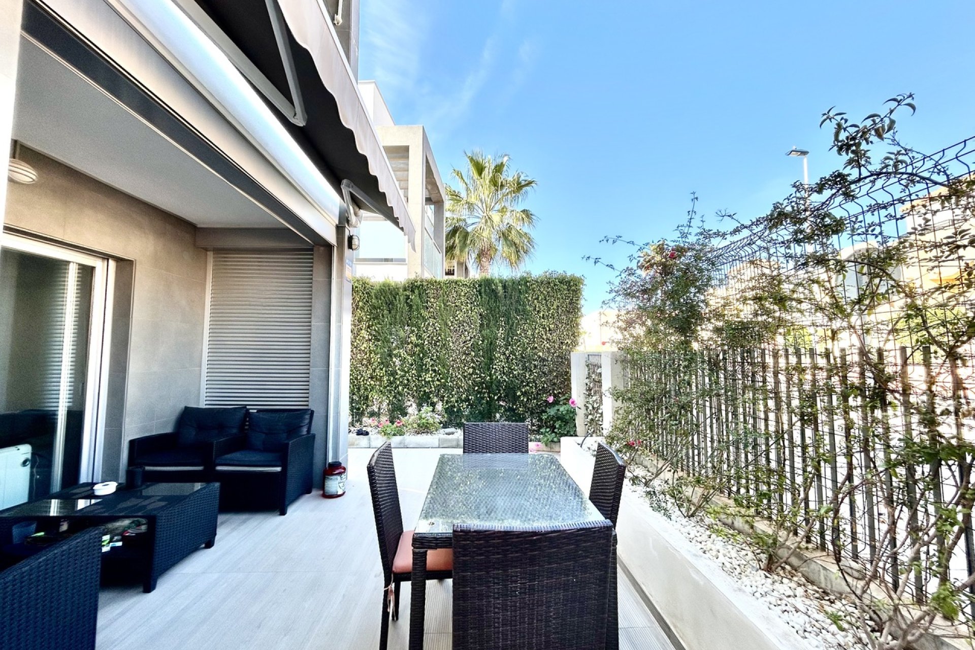 Bestaande bouw - Appartement -
Torrevieja - Punta Prima