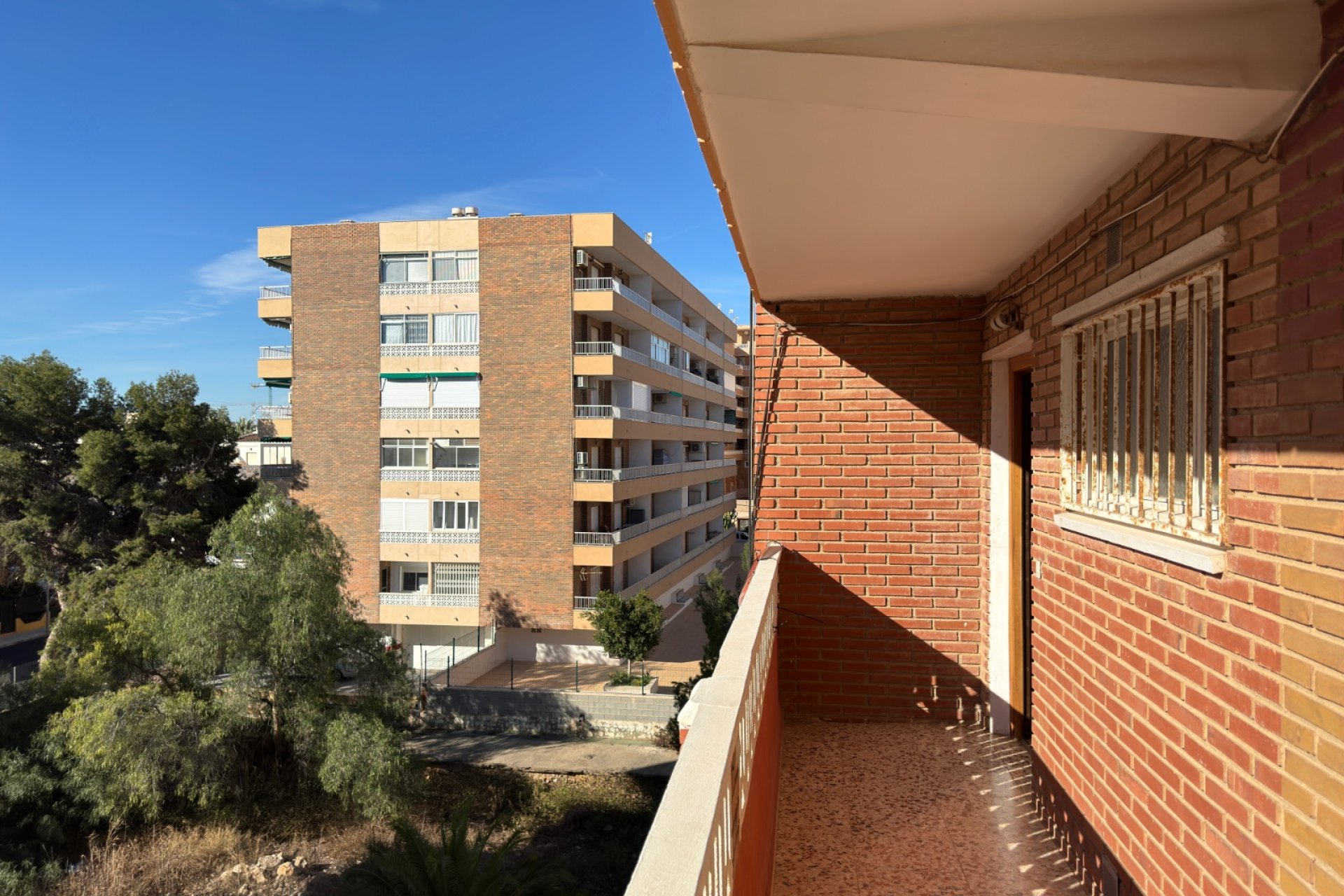 Bestaande bouw - Appartement -
Torrevieja - Punta Prima