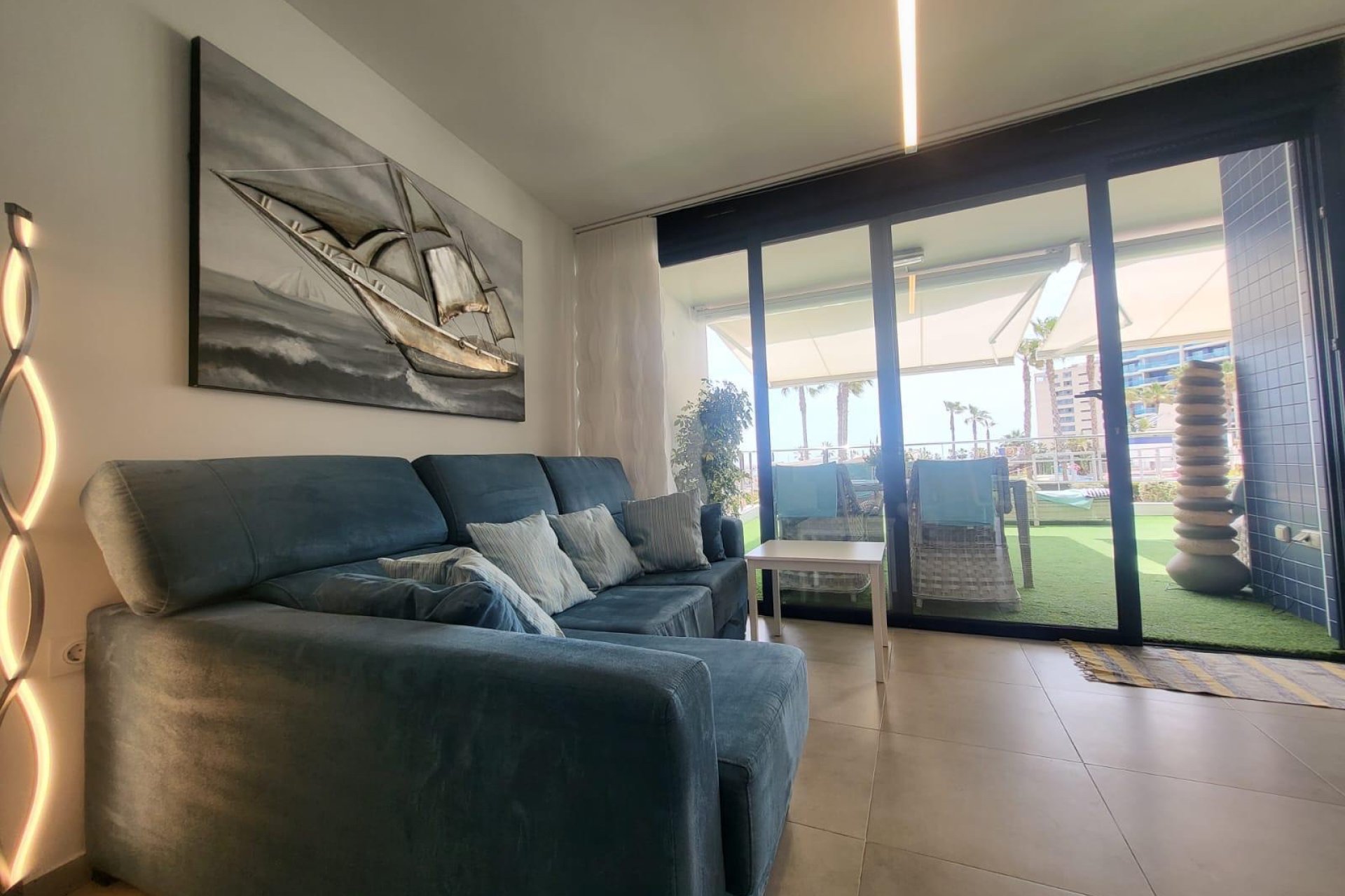 Bestaande bouw - Appartement -
Torrevieja - Punta Prima