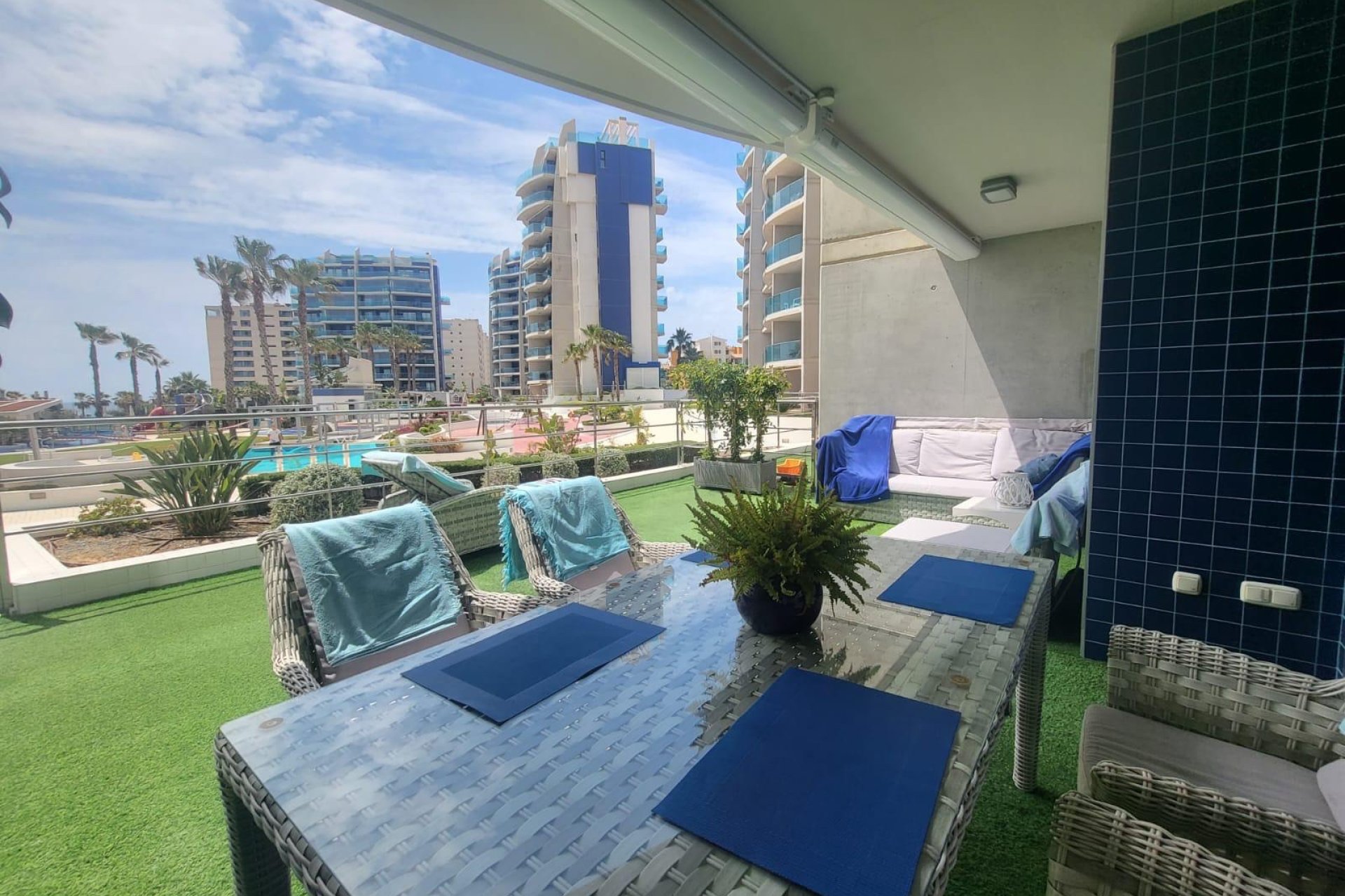 Bestaande bouw - Appartement -
Torrevieja - Punta Prima