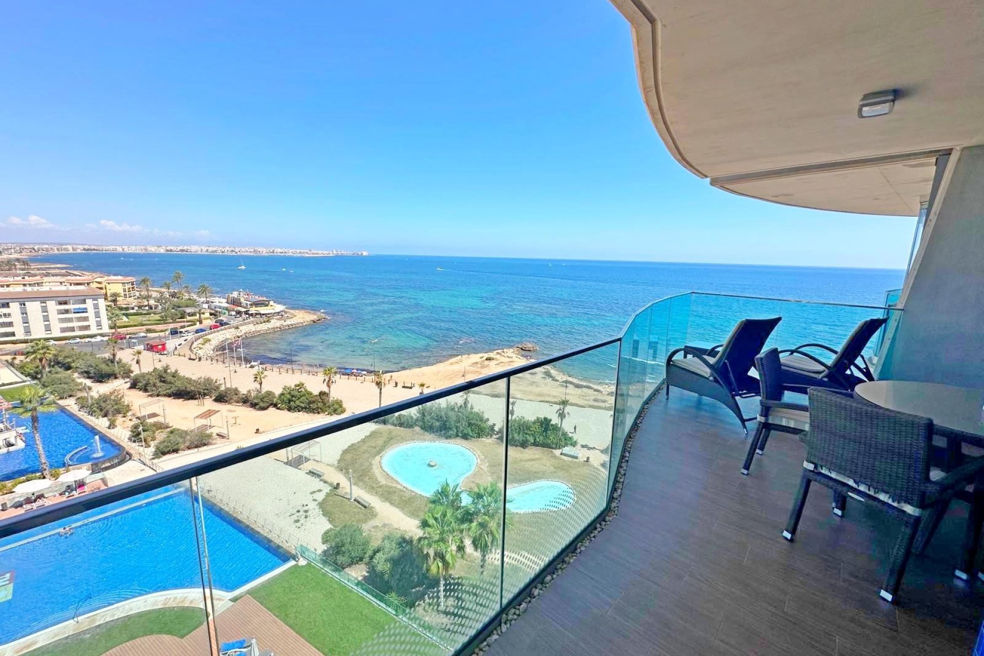 Bestaande bouw - Appartement -
Torrevieja - Punta Prima