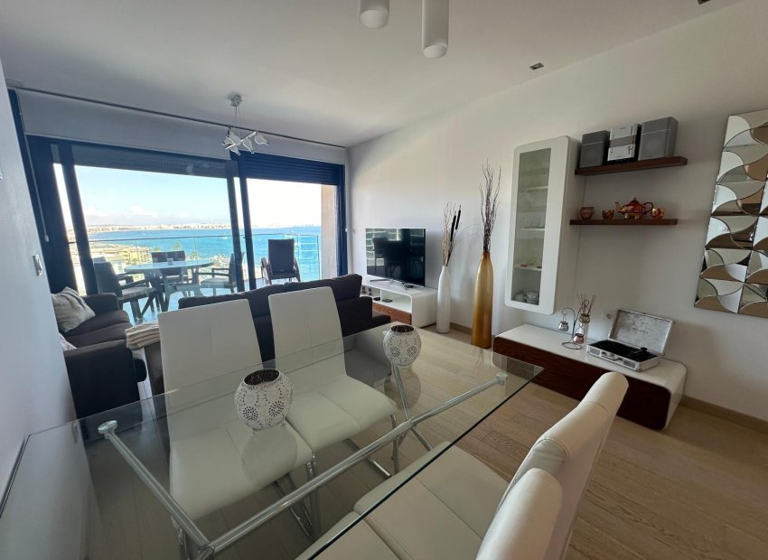 Bestaande bouw - Appartement -
Torrevieja - Punta Prima