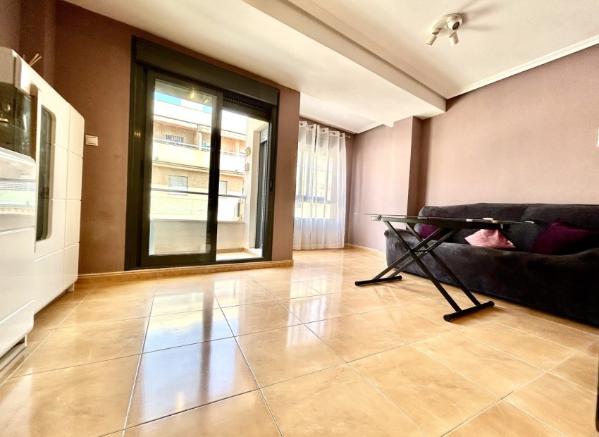 Bestaande bouw - Appartement -
Torrevieja
